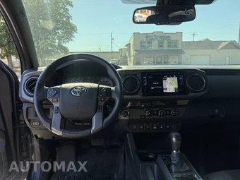 2018 Toyota Tacoma TRD Sport Crew Cab Medium Bed - miniatura 8