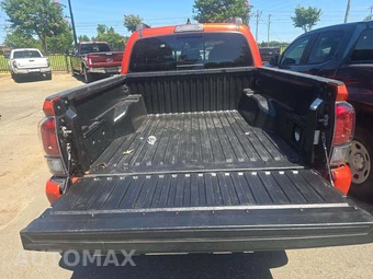 2018 Toyota Tacoma TRD Sport Crew Cab Medium Bed - miniatura 14