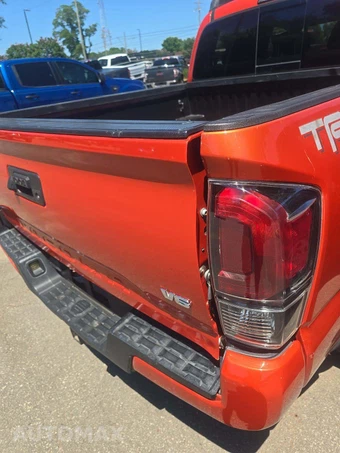 2018 Toyota Tacoma TRD Sport Crew Cab Medium Bed - miniatura 23