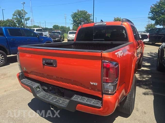 2018 Toyota Tacoma TRD Sport Crew Cab Medium Bed - miniatura 3