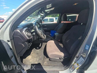 2018 Toyota Tacoma TRD Sport Crew Cab Medium Bed - miniatura 6