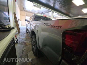 2018 Toyota Tacoma TRD Sport Extended Cab Long Bed w/Rear Doors - miniatura 2