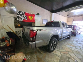 2018 Toyota Tacoma TRD Sport Extended Cab Long Bed w/Rear Doors - miniatura 3