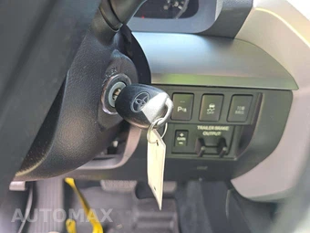 2018 Toyota Tundra Platinum Crew Cab Short Bed - miniatura 5