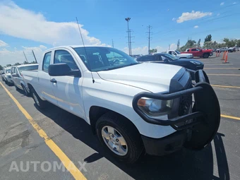 2018 Toyota Tundra SR Extended Cab Medium Bed - miniatura 3