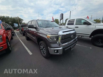 2018 Toyota Tundra SR5 Crew Cab Short Bed - miniatura 4