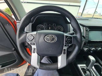 2018 Toyota Tundra SR5 Crew Cab Short Bed - miniatura 10