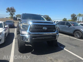 2018 Toyota Tundra SR5 Crew Cab Short Bed - miniatura 2