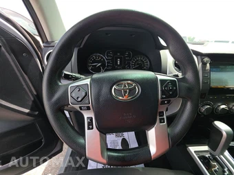 2018 Toyota Tundra SR5 Crew Cab Short Bed - miniatura 10