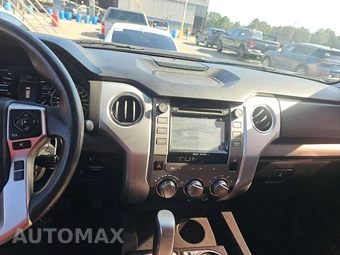 2018 Toyota Tundra SR5 Crew Cab Short Bed - miniatura 11