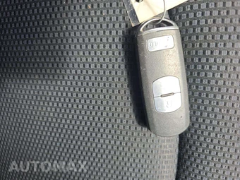 2018 Toyota Yaris iA Sedan - miniatura 8
