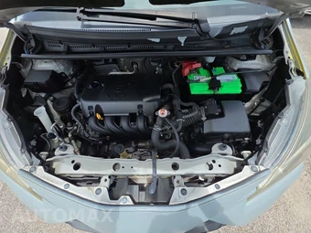 2018 Toyota Yaris L Hatchback - miniatura 15