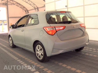 2018 Toyota Yaris L Hatchback - miniatura 6