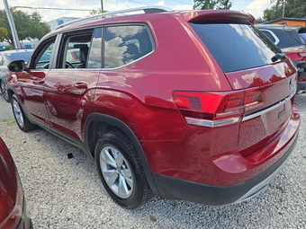 2018 Volkswagen Atlas 2.0T S - miniatura 2