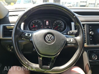 2018 Volkswagen Atlas 2.0T SE - miniatura 10
