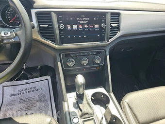 2018 Volkswagen Atlas 2.0T SE - miniatura 11
