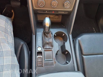 2018 Volkswagen Atlas V6 SE - miniatura 31