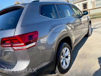 2018 Volkswagen Atlas V6 SE - miniatura 10
