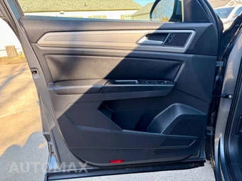 2018 Volkswagen Atlas V6 SE - miniatura 31