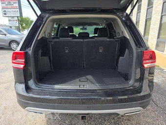 2018 Volkswagen Atlas V6 SE - miniatura 15