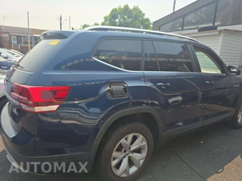 2018 Volkswagen Atlas V6 SE - miniatura 3