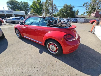 2018 Volkswagen Beetle Convertible Coast – miniatura 2