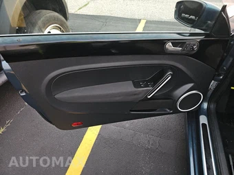 2018 Volkswagen Beetle Convertible S – miniatura 9