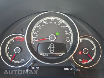 2018 Volkswagen Beetle Convertible S - miniatura 12