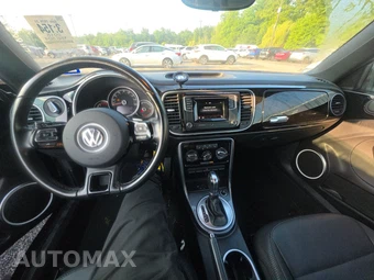 2018 Volkswagen Beetle Convertible S – miniatura 11