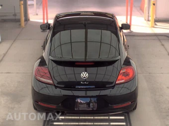 2018 Volkswagen Beetle S Hatchback - miniatura 5