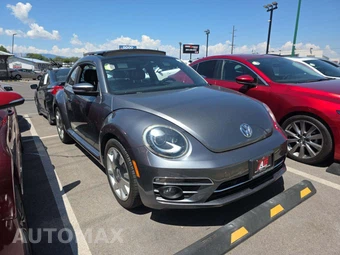 2018 Volkswagen Beetle SE Hatchback – miniatura 4