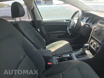 2018 Volkswagen e-Golf SE Hatchback - miniatura 8