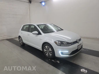 2018 Volkswagen e-Golf SE Hatchback - miniatura 3