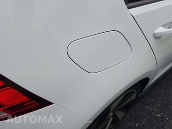 2018 Volkswagen Golf GTI SE Hatchback - miniatura 23
