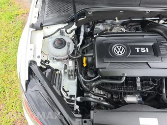 2018 Volkswagen Golf GTI SE Hatchback - miniatura 24