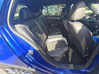 2018 Volkswagen Golf R Hatchback w/DCC & Navigation - miniatura 16