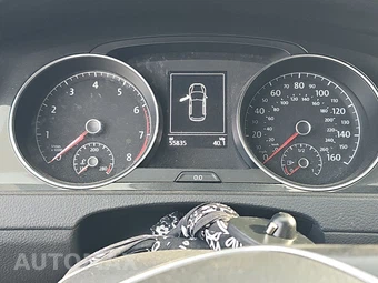 2018 Volkswagen Golf S Hatchback – miniatura 12