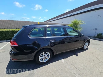 2018 Volkswagen Golf SportWagen S Wagon - miniatura 4