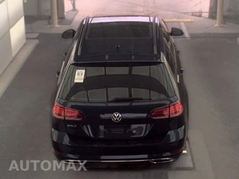 2018 Volkswagen Golf SportWagen SE Wagon - miniatura 5