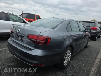 2018 Volkswagen Jetta S – miniatura 4