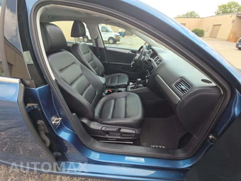 2018 Volkswagen Jetta SE – miniatura 18