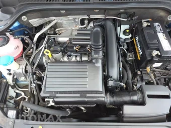 2018 Volkswagen Jetta SE – miniatura 21