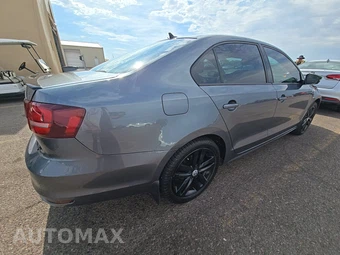 2018 Volkswagen Jetta Sport – miniatura 4