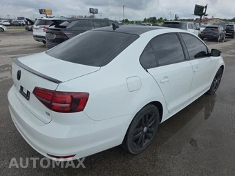 2018 Volkswagen Jetta Sport – miniatura 4
