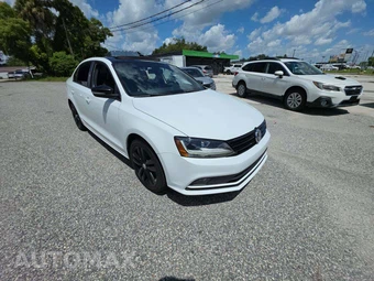 2018 Volkswagen Jetta Sport - miniatura 4