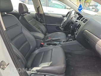 2018 Volkswagen Jetta Wolfsburg Edition – miniatura 18