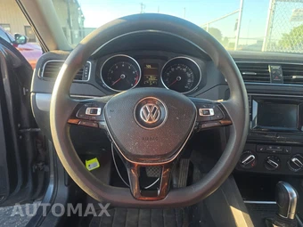 2018 Volkswagen Jetta Wolfsburg Edition – miniatura 10