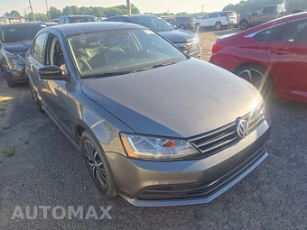 2018 Volkswagen Jetta Wolfsburg Edition – miniatura 3