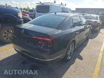 2018 Volkswagen Passat 2.0T R-Line - miniatura 4