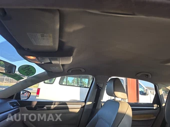 2018 Volkswagen Passat 2.0T R-Line - miniatura 18